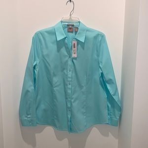 Chico’s Blouse Wrinkle Resistant color Italian Aqua